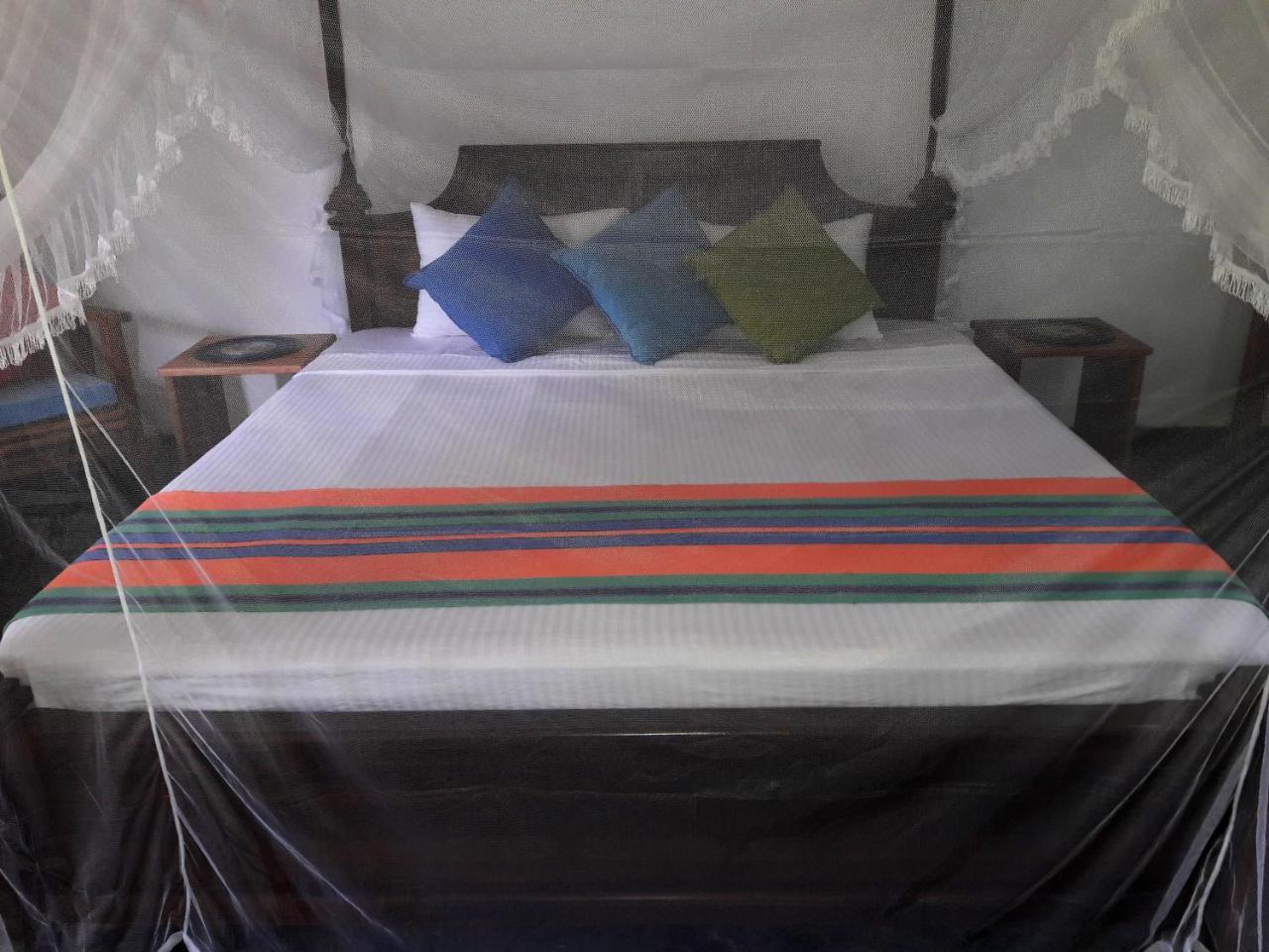 Coconut Grove - Midigama Hotel Luaran gambar
